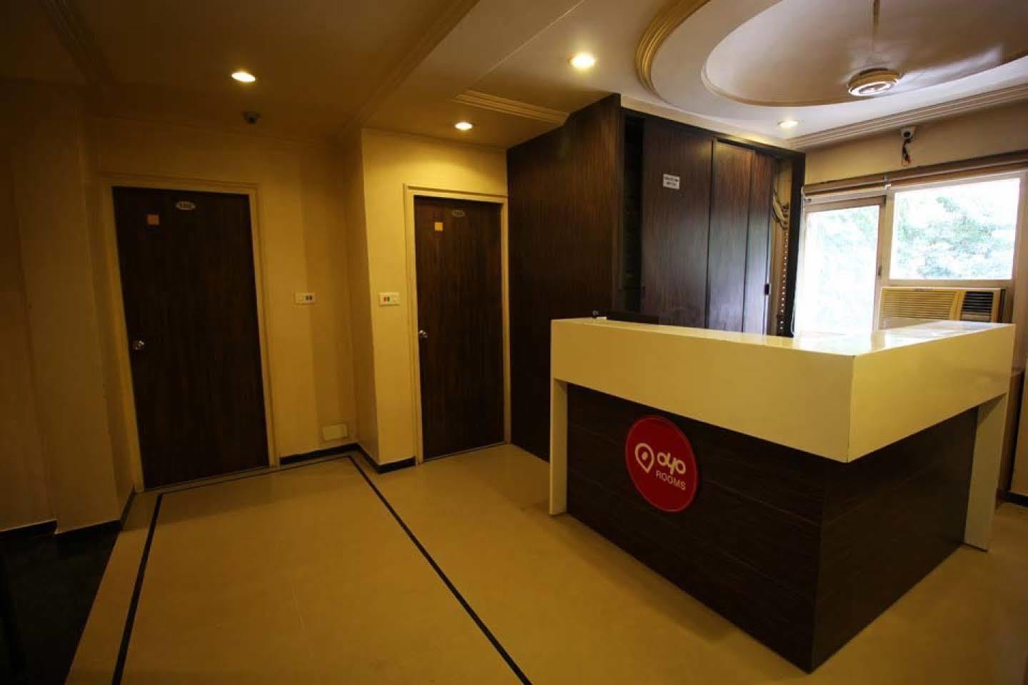 Hotel Dudawat Ahmedabad Exterior photo